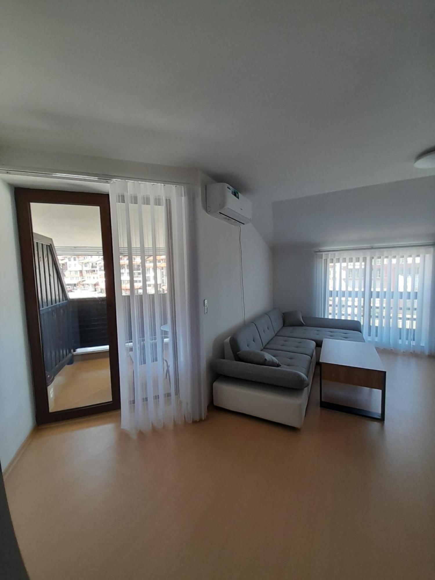 Lux 4403 Mauntain Paradise *